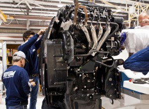 seven-marine-team-mounts-557-motors-on-intrepid-370-cuddy-seven-marine-president-rick-davis.jpg